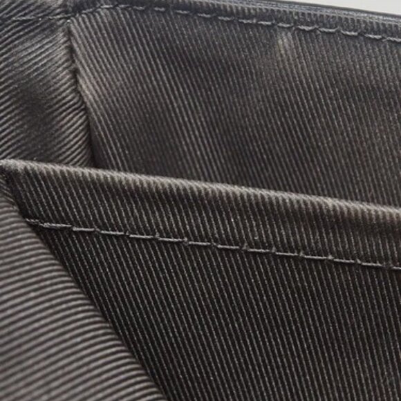 Louis Vuitton x NBA Black Monogram Leather Printed Messenger Bag - Picture 10 of 11